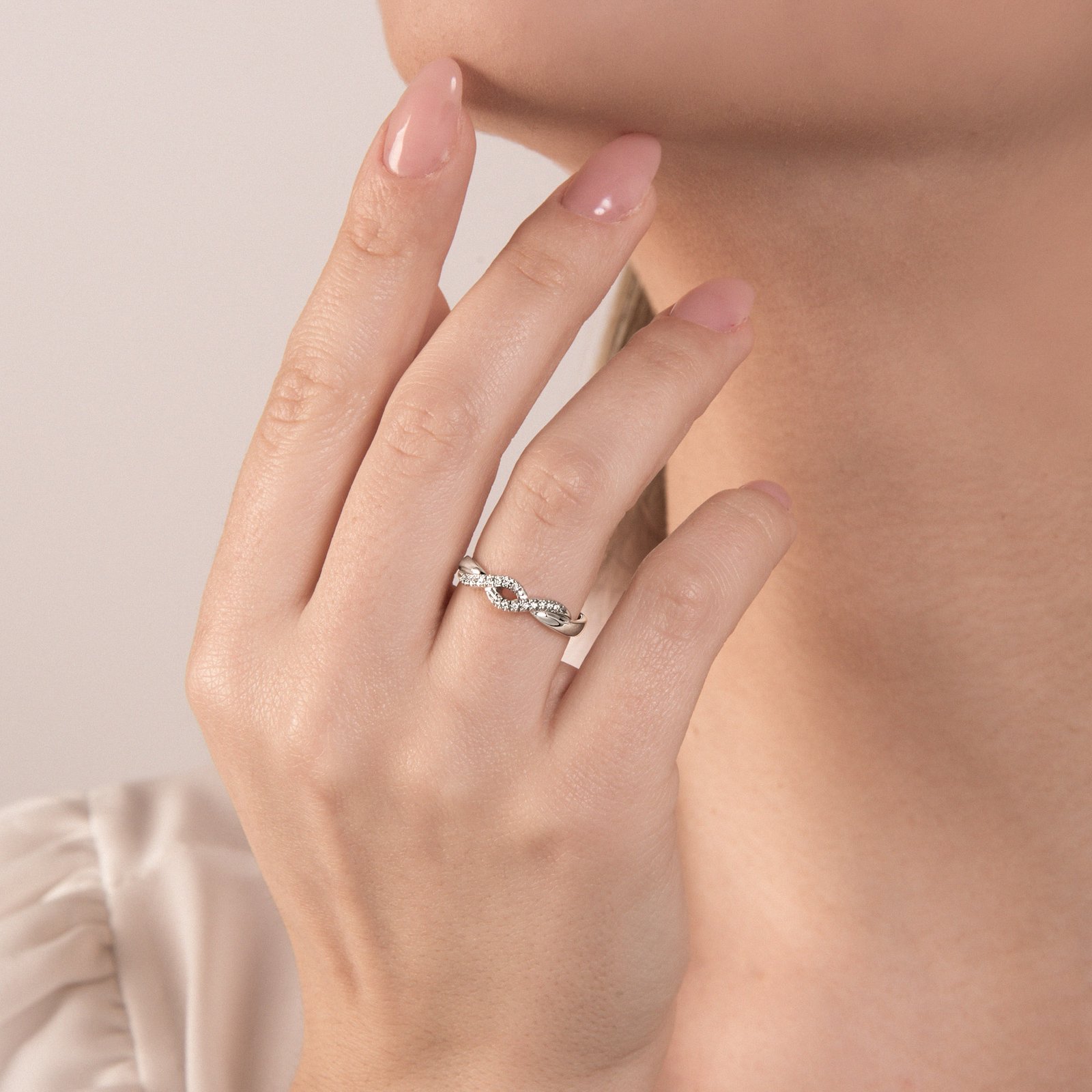 Anello donna intreccio Mirco Visconti oro bianco e brillanti - immagine 2